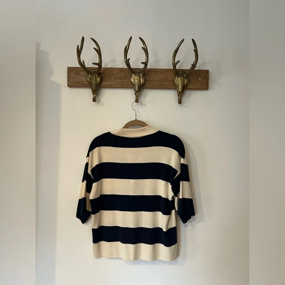 Tu brand knitted top. - Picture 4 of 4